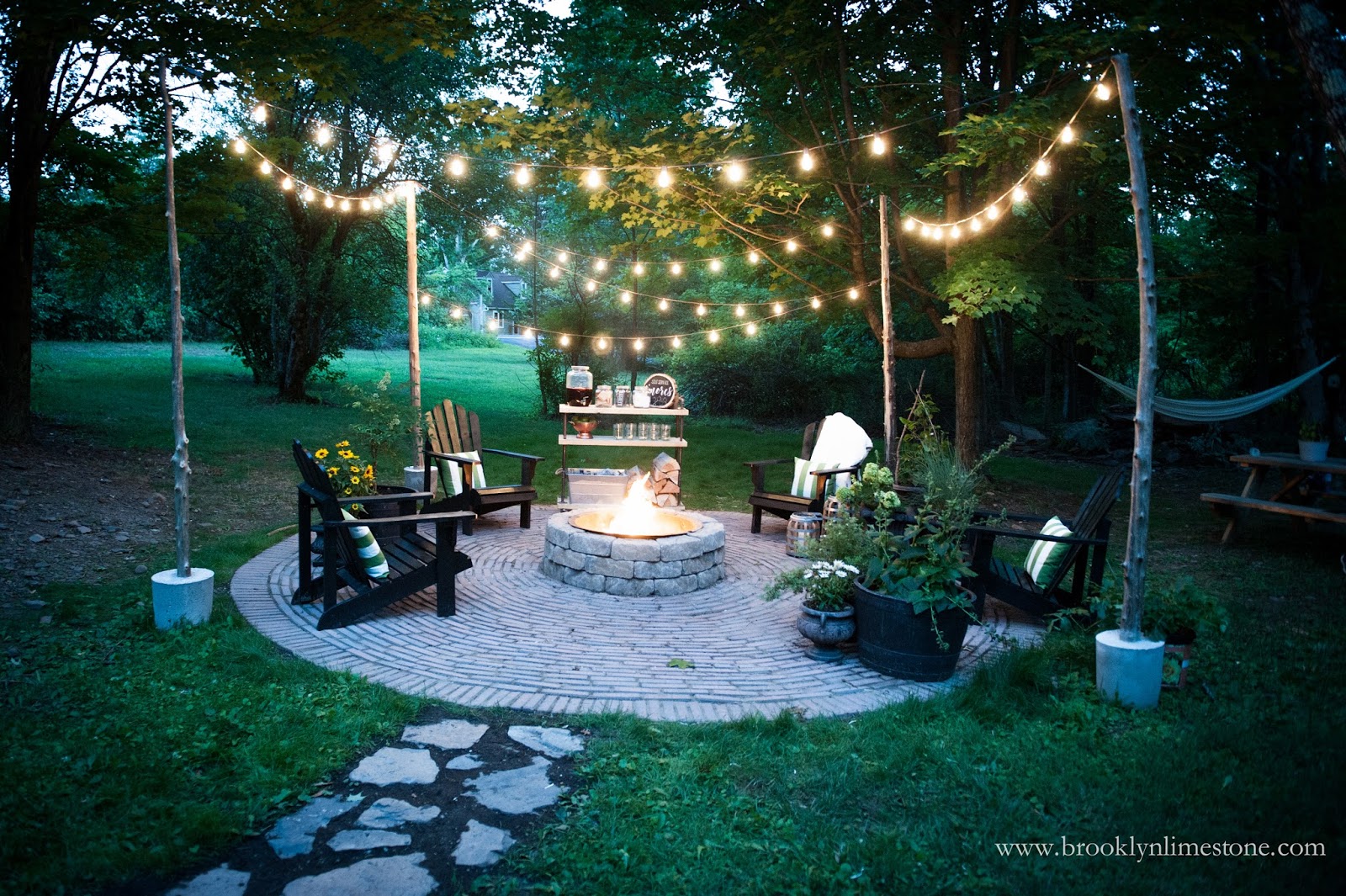 Solar lights top for fire pit